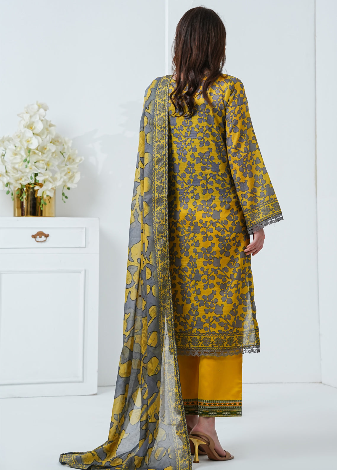 Shahkar By VS Textile Printed Bana Dora Lawn 3 Piece Unstitched Suit VS26SBDLV2 D-837 Shahkar By VS Textile Printed Bana Dora Lawn 3 Piece Unstitched Suit VS26SBDLV2 D-837