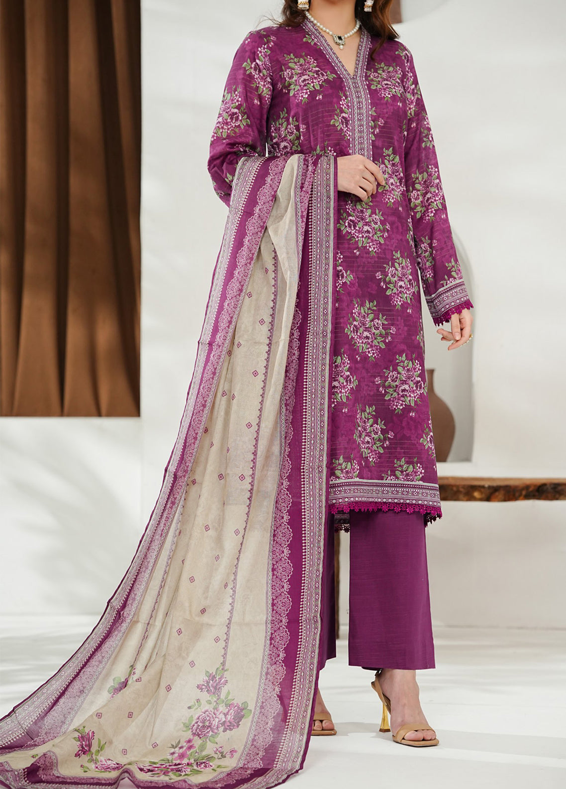 Shahkar By VS Textile Printed Slub Lawn 3 Piece Unstitched Suit VS26SPSLV1 D-819 Shahkar By VS Textile Printed Slub Lawn 3 Piece Unstitched Suit VS26SPSLV1 D-819