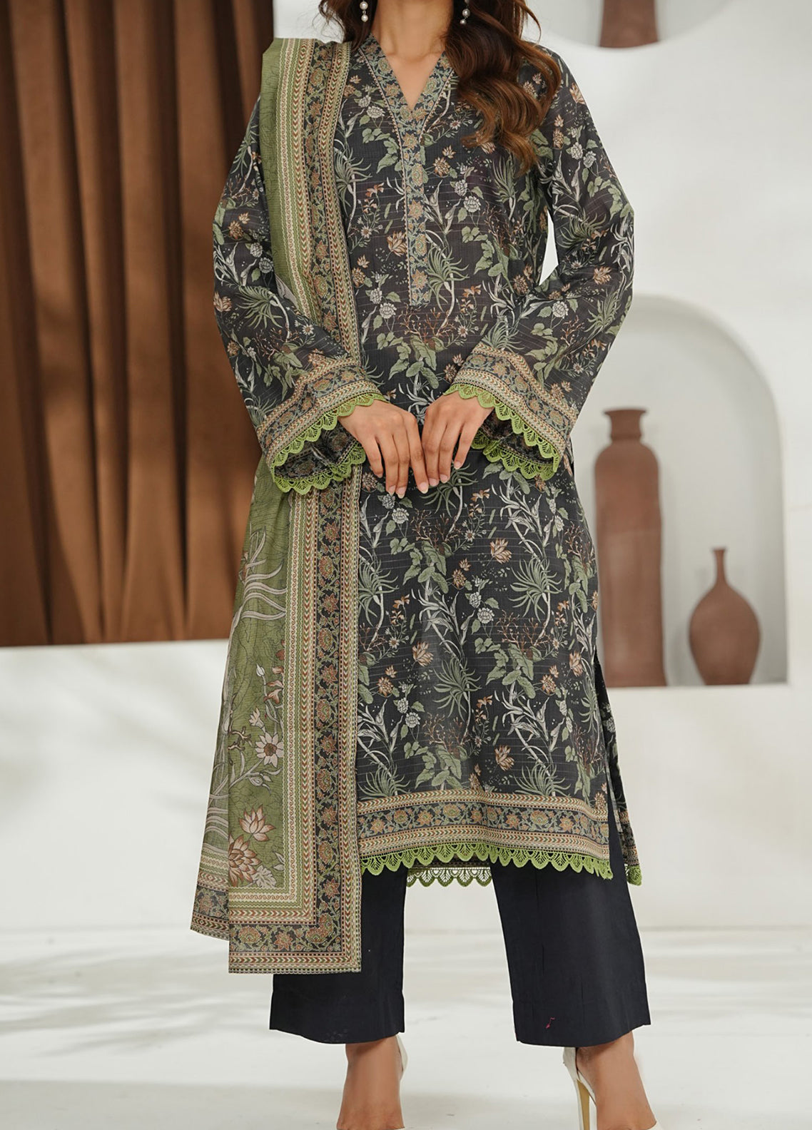 Shahkar By VS Textile Printed Slub Lawn 3 Piece Unstitched Suit VS26SPSLV1 D-824 Shahkar By VS Textile Printed Slub Lawn 3 Piece Unstitched Suit VS26SPSLV1 D-824