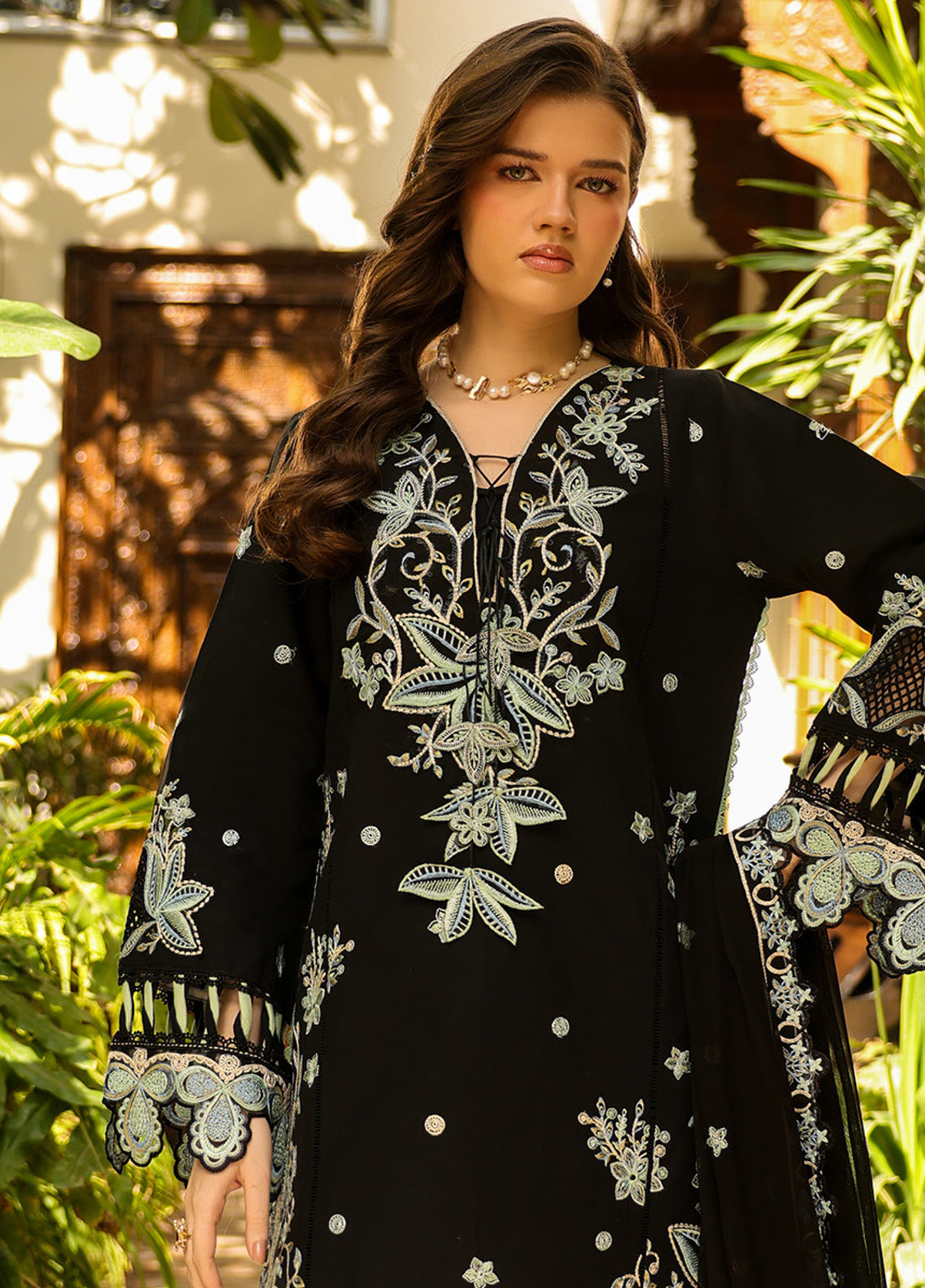Shanaya By Mahnur Luxury Embroidered Lawn 3 Piece Unstitched Suit MN26SV2 D-SH-03 Shanaya By Mahnur Luxury Embroidered Lawn 3 Piece Unstitched Suit MN26SV2 D-SH-03
