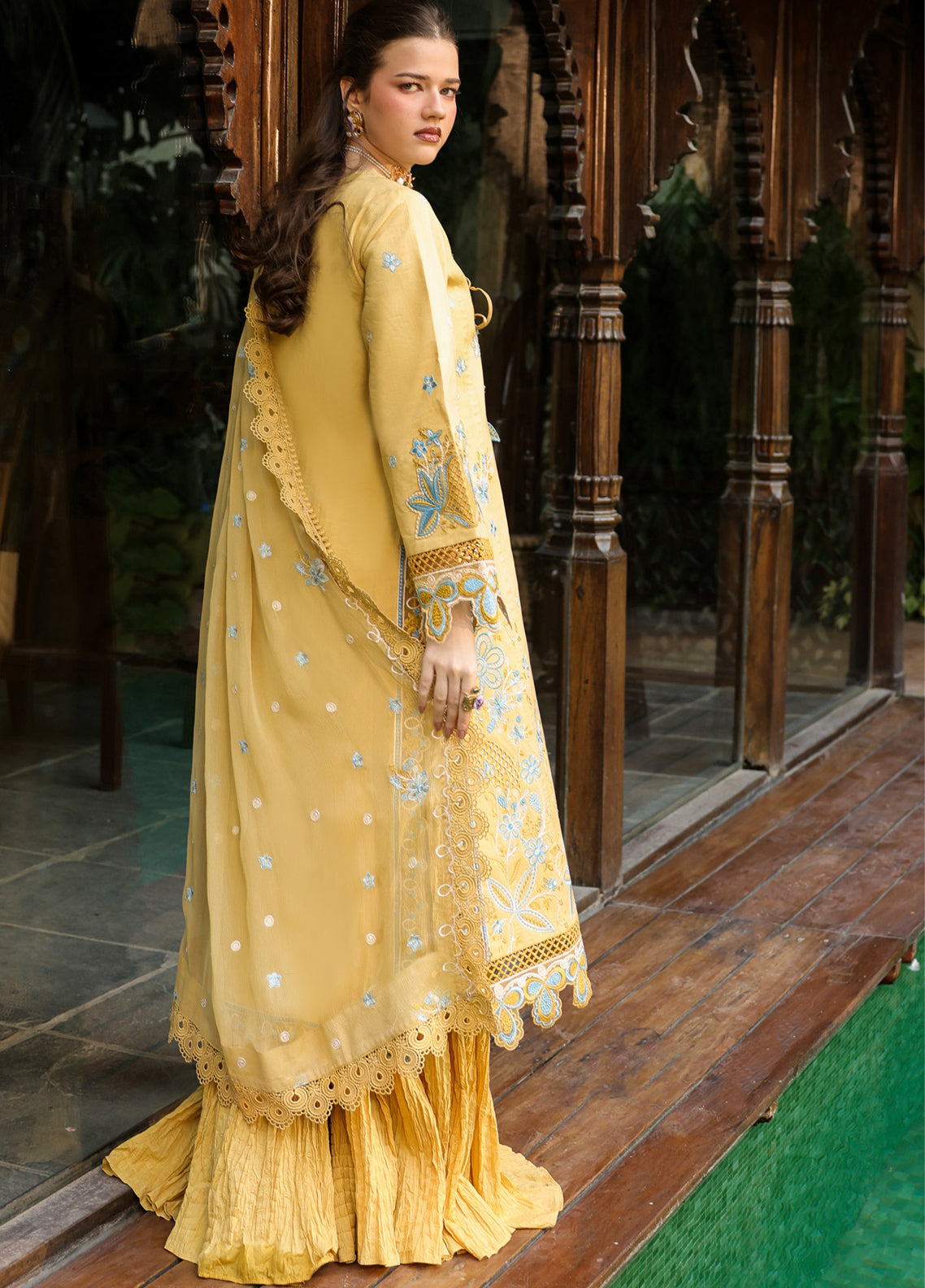 Shanaya By Mahnur Luxury Embroidered Lawn 3 Piece Unstitched Suit MN26SV2 D-SH-04 Shanaya By Mahnur Luxury Embroidered Lawn 3 Piece Unstitched Suit MN26SV2 D-SH-04
