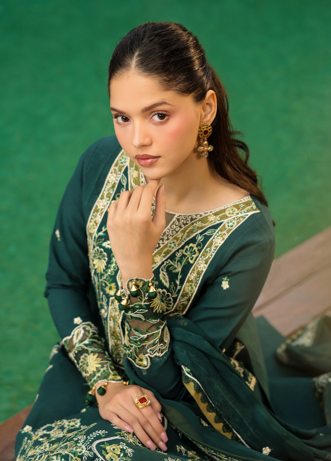 Shanaya By Mahnur Luxury Embroidered Lawn 3 Piece Unstitched Suit MN26SV2 D-SH-13 Shanaya By Mahnur Luxury Embroidered Lawn 3 Piece Unstitched Suit MN26SV2 D-SH-13