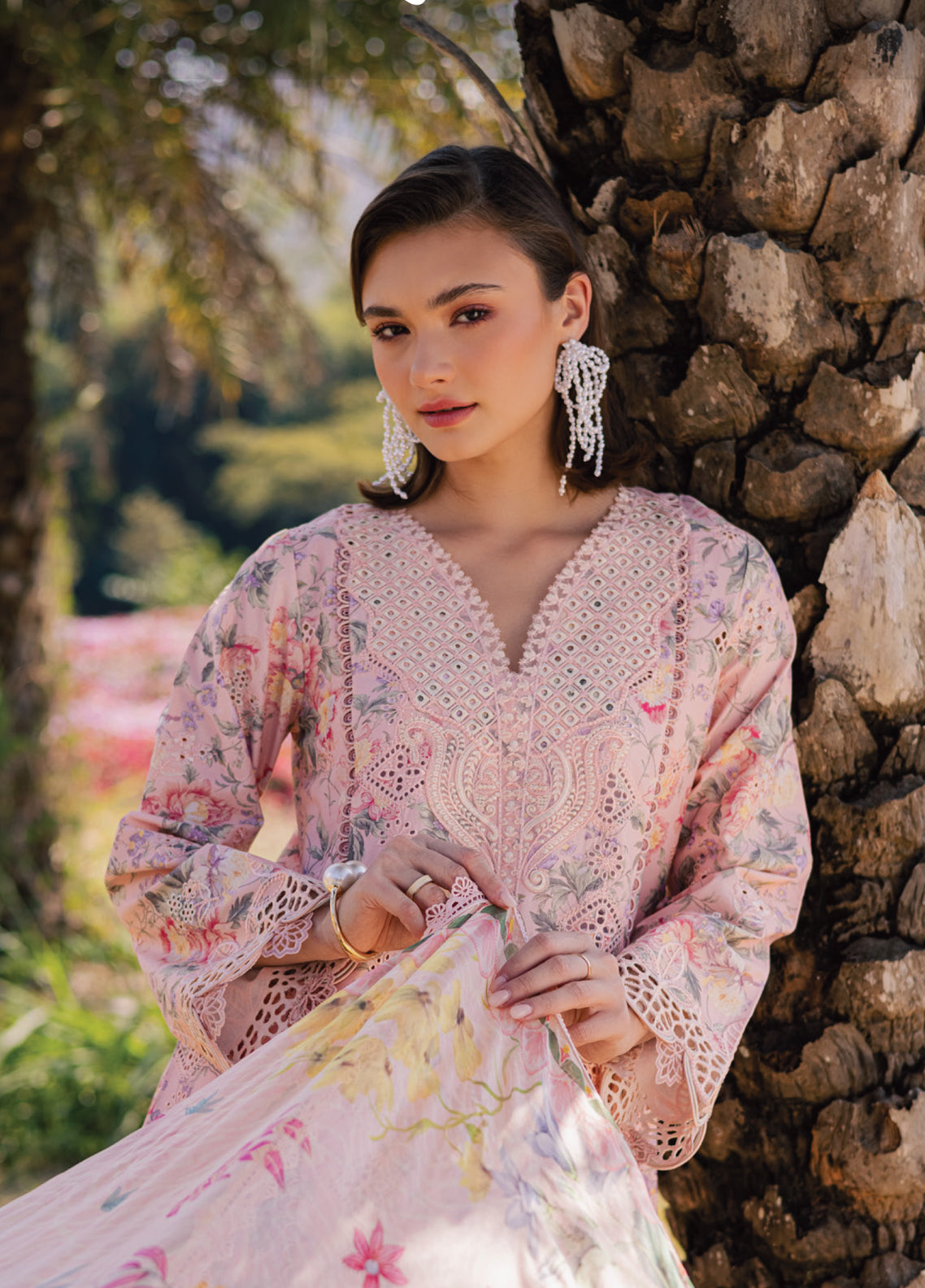 Shezlin By Aabyaan Chikankari Lawn 3 Piece Unstitched Suit ABY26SCEE D-AV-06 NAQSH Shezlin By Aabyaan Chikankari Lawn 3 Piece Unstitched Suit ABY26SCEE D-AV-06 NAQSH