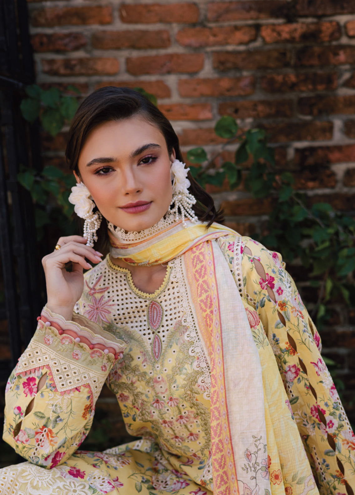 Shezlin By Aabyaan Chikankari Lawn 3 Piece Unstitched Suit ABY26SCEE D-AV-09 ZEHRAAYE Shezlin By Aabyaan Chikankari Lawn 3 Piece Unstitched Suit ABY26SCEE D-AV-09 ZEHRAAYE