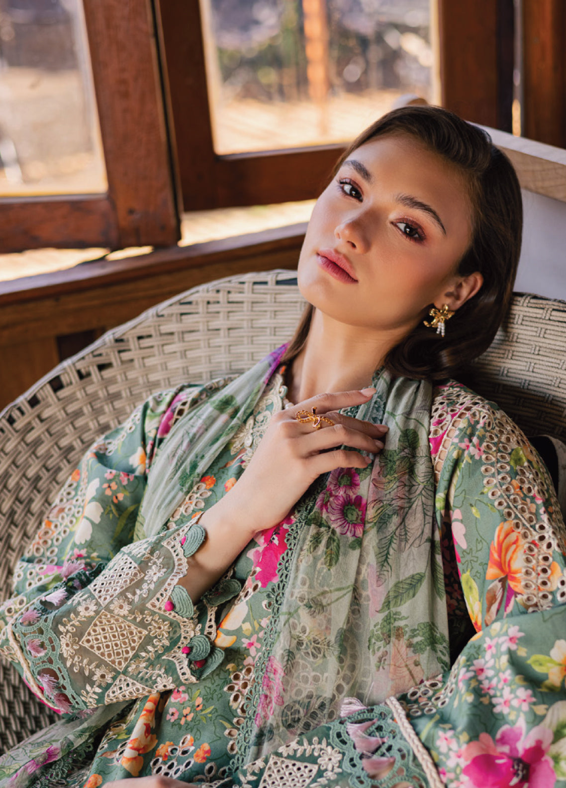 Shezlin By Aabyaan Chikankari Lawn 3 Piece Unstitched Suit ABY26SCEE D-AV-10 AURA Shezlin By Aabyaan Chikankari Lawn 3 Piece Unstitched Suit ABY26SCEE D-AV-10 AURA