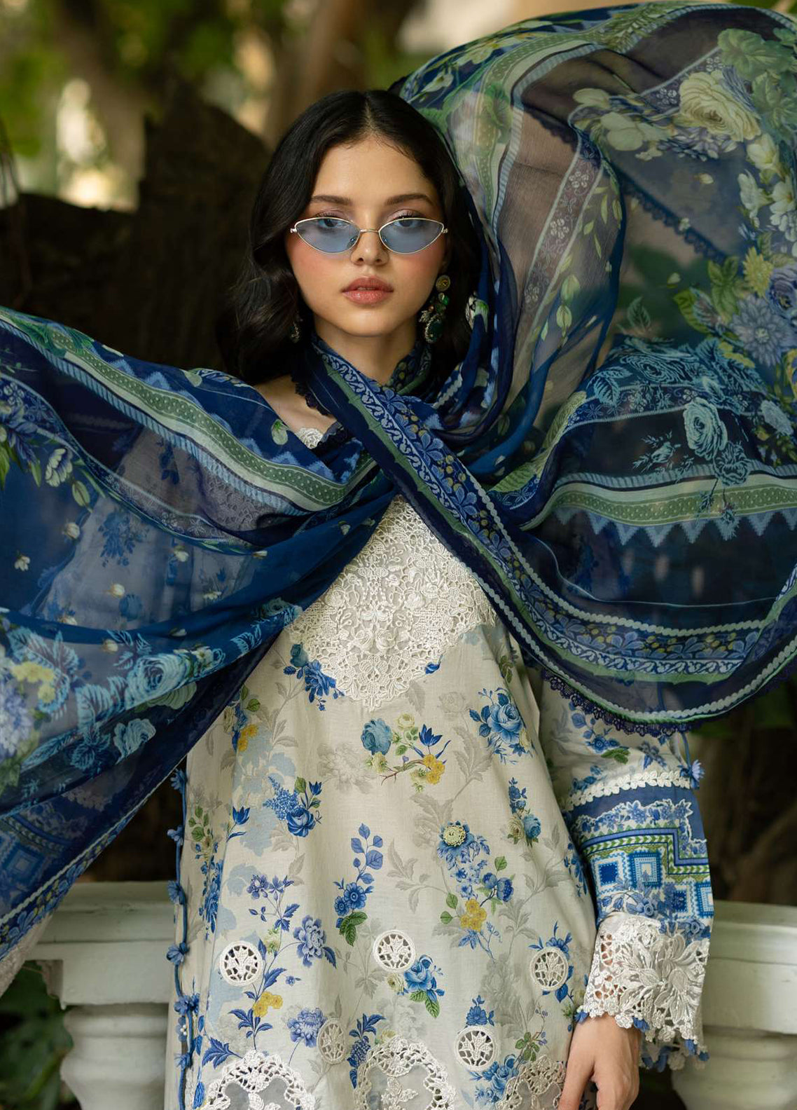 Signature By Elaf Embroidered Lawn 3 Piece Unstitched Suit EF26SElV2 D-8B CELINE Signature By Elaf Embroidered Lawn 3 Piece Unstitched Suit EF26SElV2 D-8B CELINE
