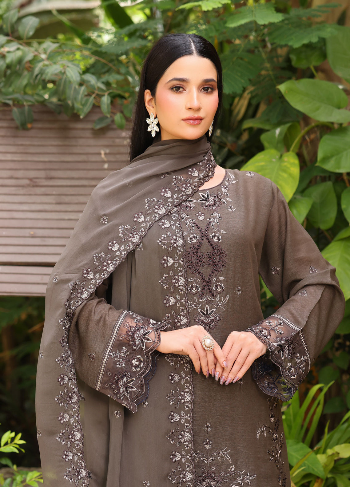 Signature By Schick Embroidered Karandi 3 Piece Unstitched Suit SDH26SK D-02 Signature By Schick Embroidered Karandi 3 Piece Unstitched Suit SDH26SK D-02