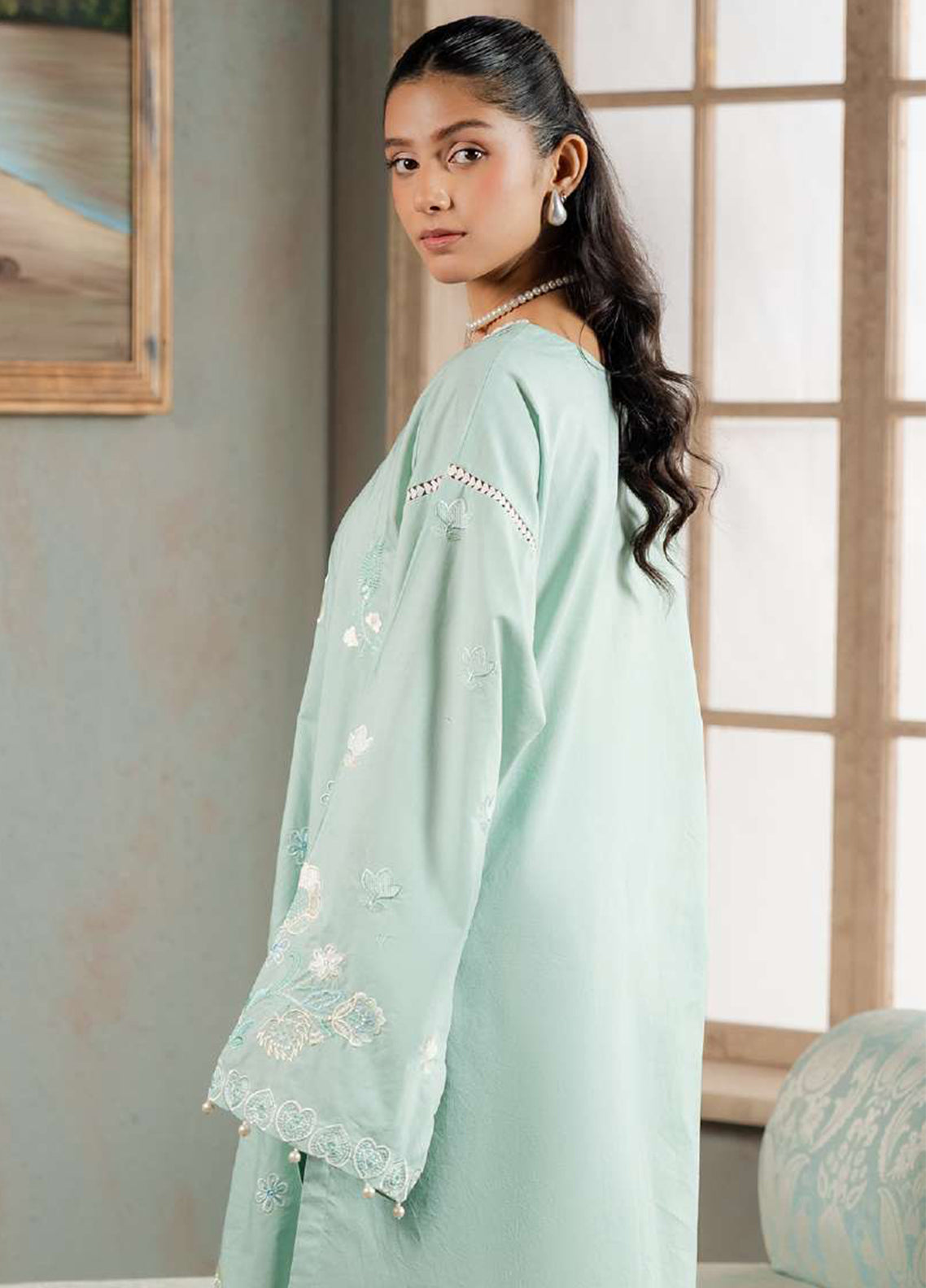 Signature By Zellbury Embroidered Lawn 2 Piece Unstitched Shirt & Trouser WUS26E21188 Signature By Zellbury Embroidered Lawn 2 Piece Unstitched Shirt & Trouser WUS26E21188