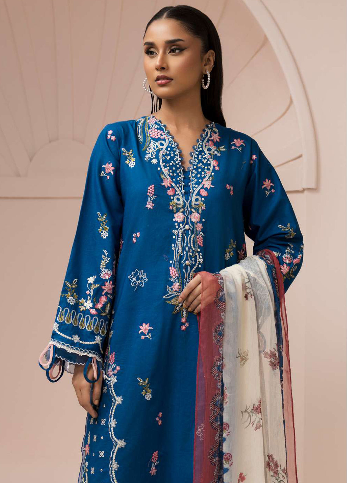 Signature By Zellbury Embroidered Lawn 3 Piece Unstitched Suit WUS26E30455 Signature By Zellbury Embroidered Lawn 3 Piece Unstitched Suit WUS26E30455