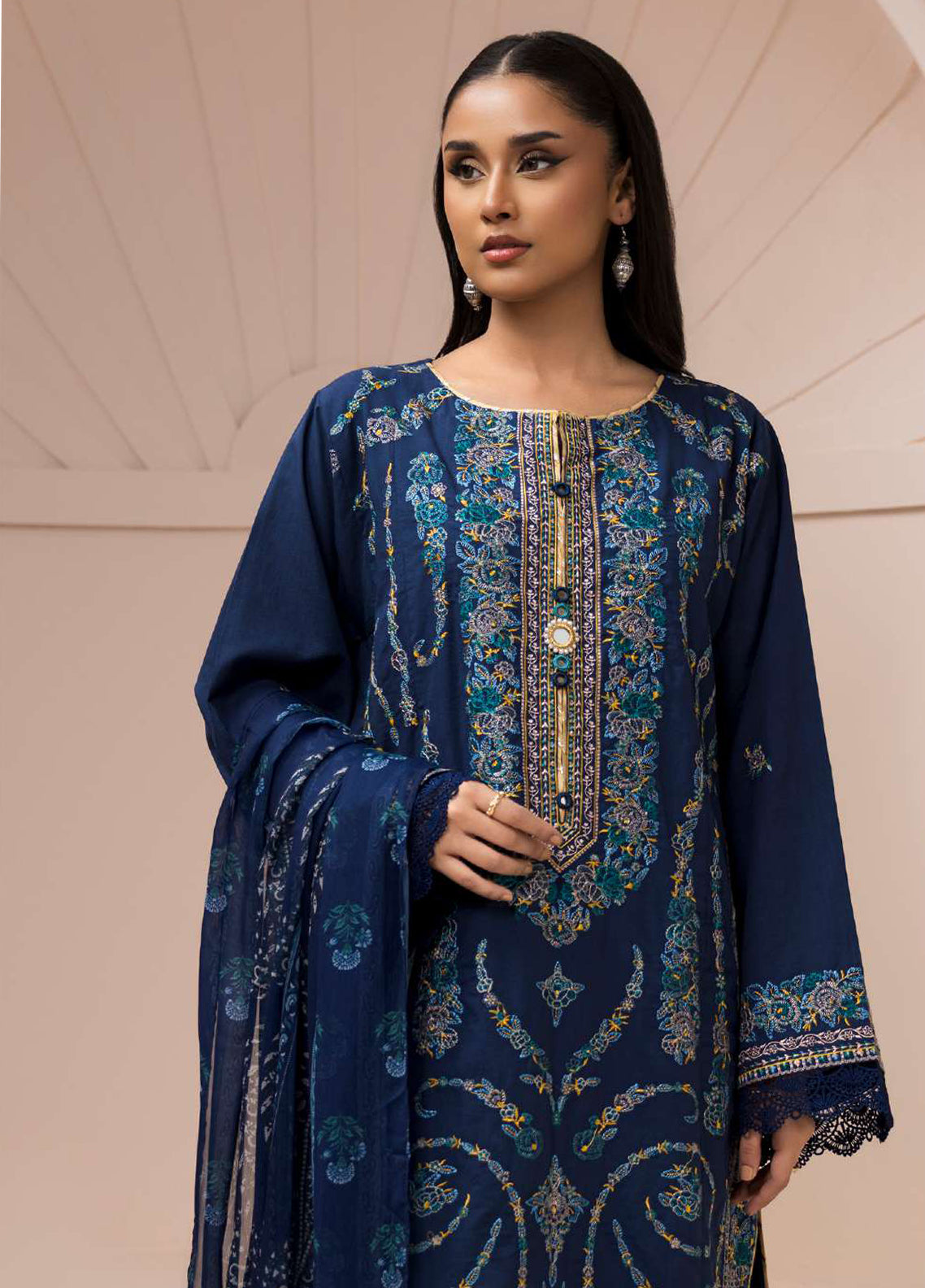 Signature By Zellbury Embroidered Lawn 3 Piece Unstitched Suit WUS26E30650 Signature By Zellbury Embroidered Lawn 3 Piece Unstitched Suit WUS26E30650