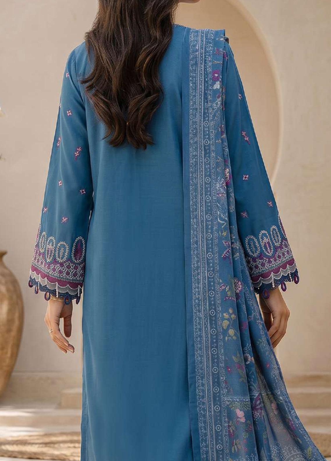 Signature By Zellbury Embroidered Lawn 3 Piece Unstitched Suit WUS26E30719 Signature By Zellbury Embroidered Lawn 3 Piece Unstitched Suit WUS26E30719