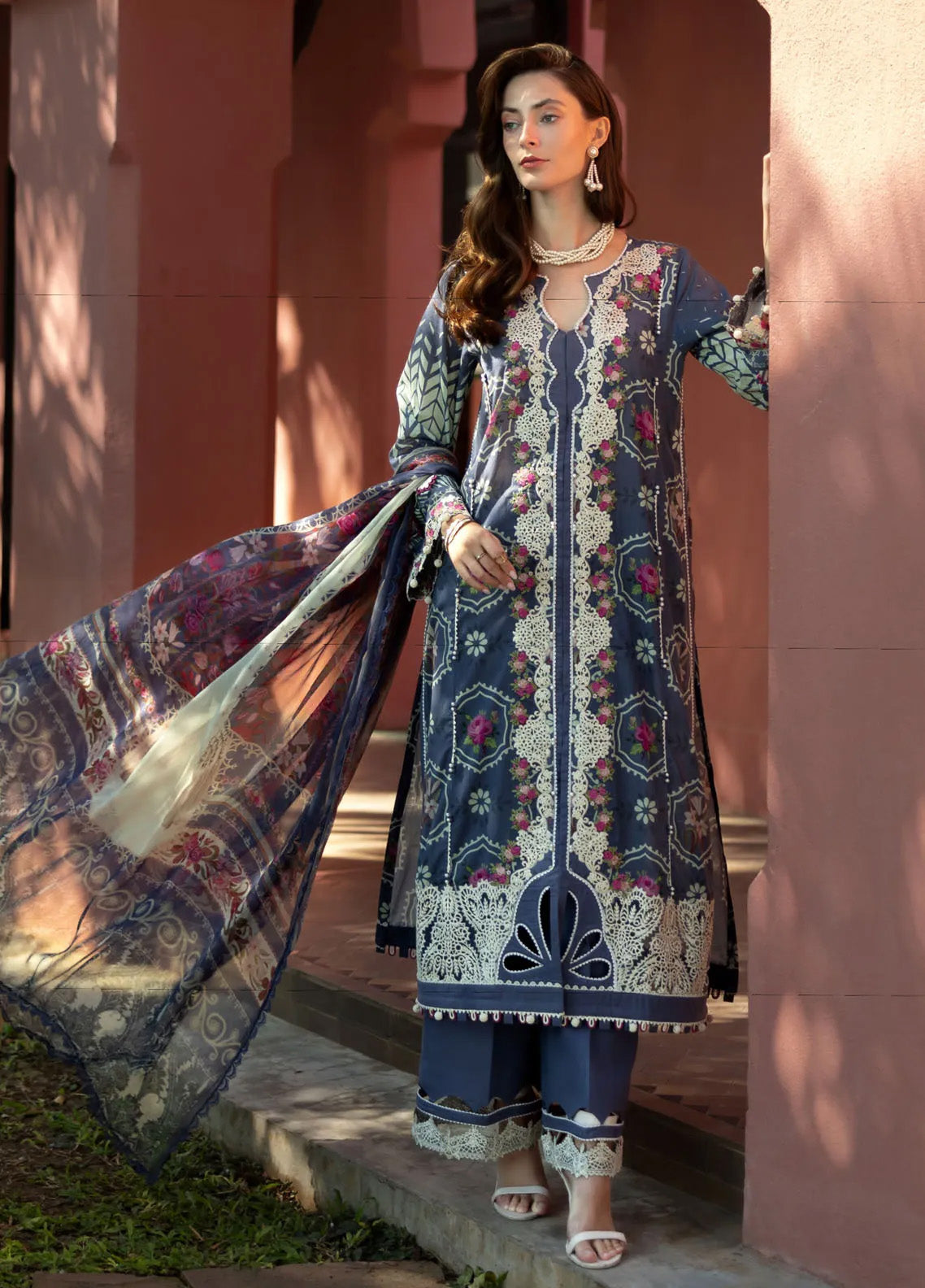 Signature by Elaf Embroidered Lawn Suits Unstitched 3 Piece - EF25EL 4A SYLVIE Signature by Elaf Embroidered Lawn Suits Unstitched 3 Piece - EF25EL 4A SYLVIE