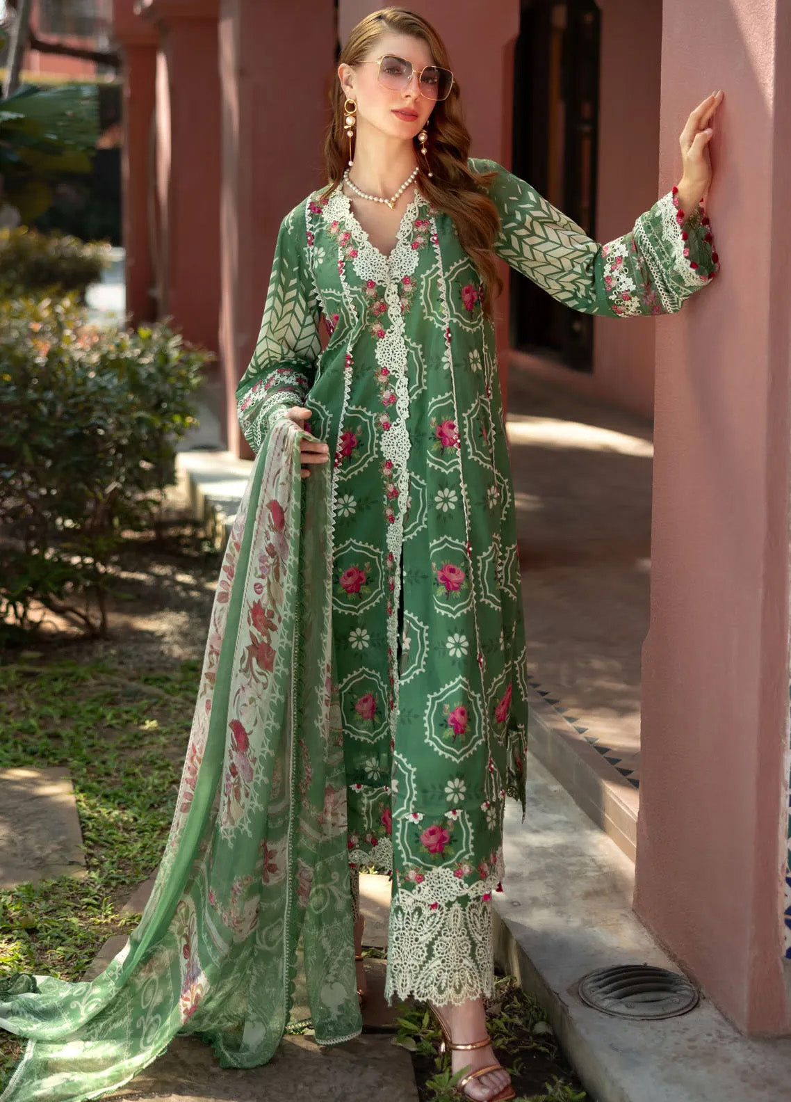 Signature by Elaf Embroidered Lawn Suits Unstitched 3 Piece - EF25EL 4B EDEN Signature by Elaf Embroidered Lawn Suits Unstitched 3 Piece - EF25EL 4B EDEN