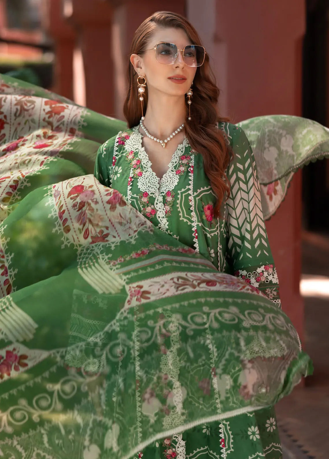 Signature by Elaf Embroidered Lawn Suits Unstitched 3 Piece - EF25EL 4B EDEN Signature by Elaf Embroidered Lawn Suits Unstitched 3 Piece - EF25EL 4B EDEN