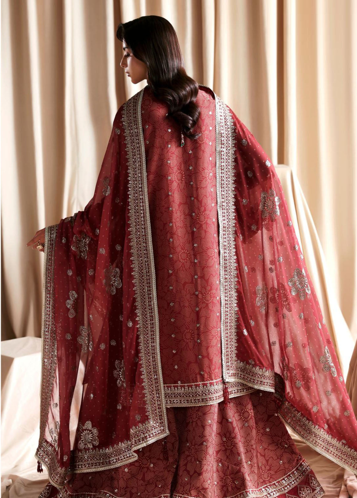 Siraya By Zarif Formal Embroidered Chiffon 3 Piece Unstitched Suit ZF26SPF D-ZR-SYA-04 MAHEEN Siraya By Zarif Formal Embroidered Chiffon 3 Piece Unstitched Suit ZF26SPF D-ZR-SYA-04 MAHEEN