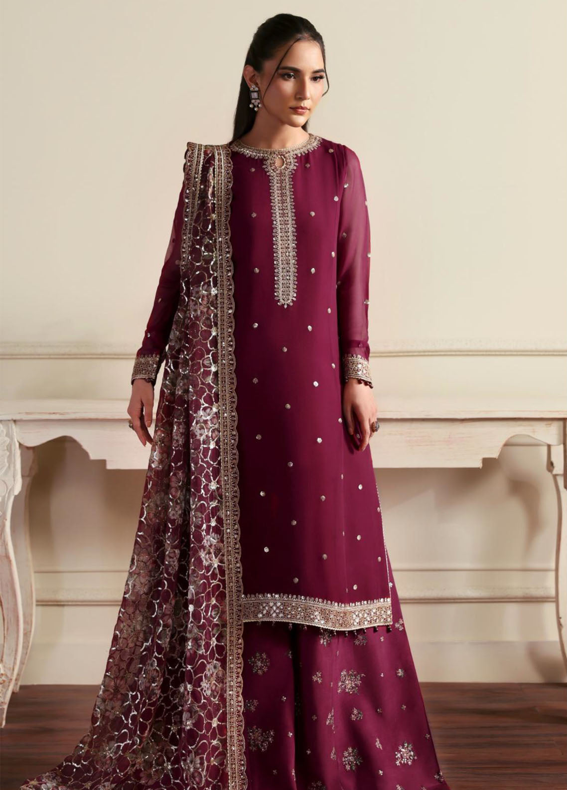 Siraya By Zarif Formal Embroidered Chiffon 3 Piece Unstitched Suit ZF26SPF D-ZR-SYA-08 ARASH Siraya By Zarif Formal Embroidered Chiffon 3 Piece Unstitched Suit ZF26SPF D-ZR-SYA-08 ARASH