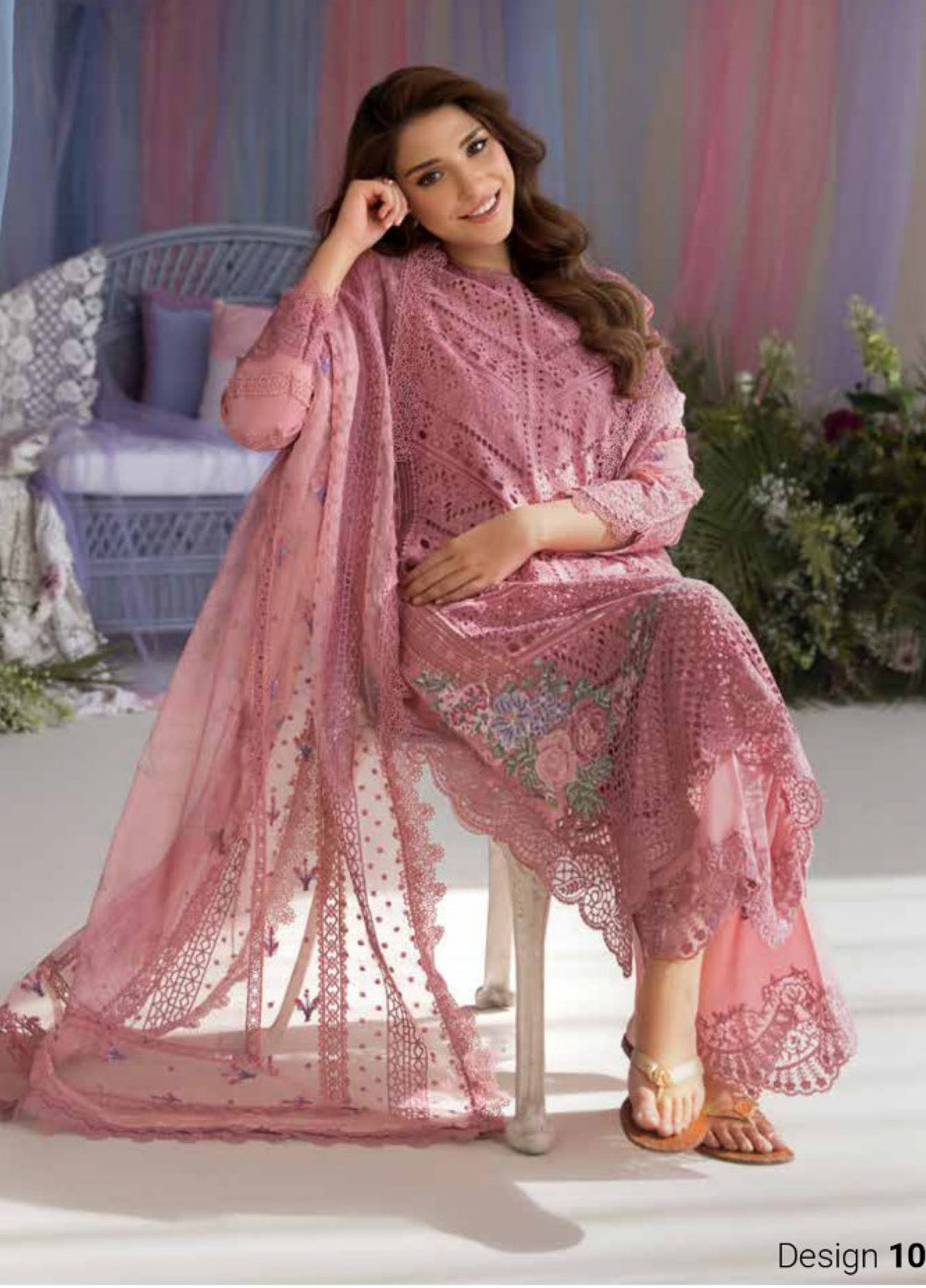 Sobia Nazir Embroidered Lawn Suits Unstitched 3 Piece - SN25LL 10A Sobia Nazir Embroidered Lawn Suits Unstitched 3 Piece - SN25LL 10A