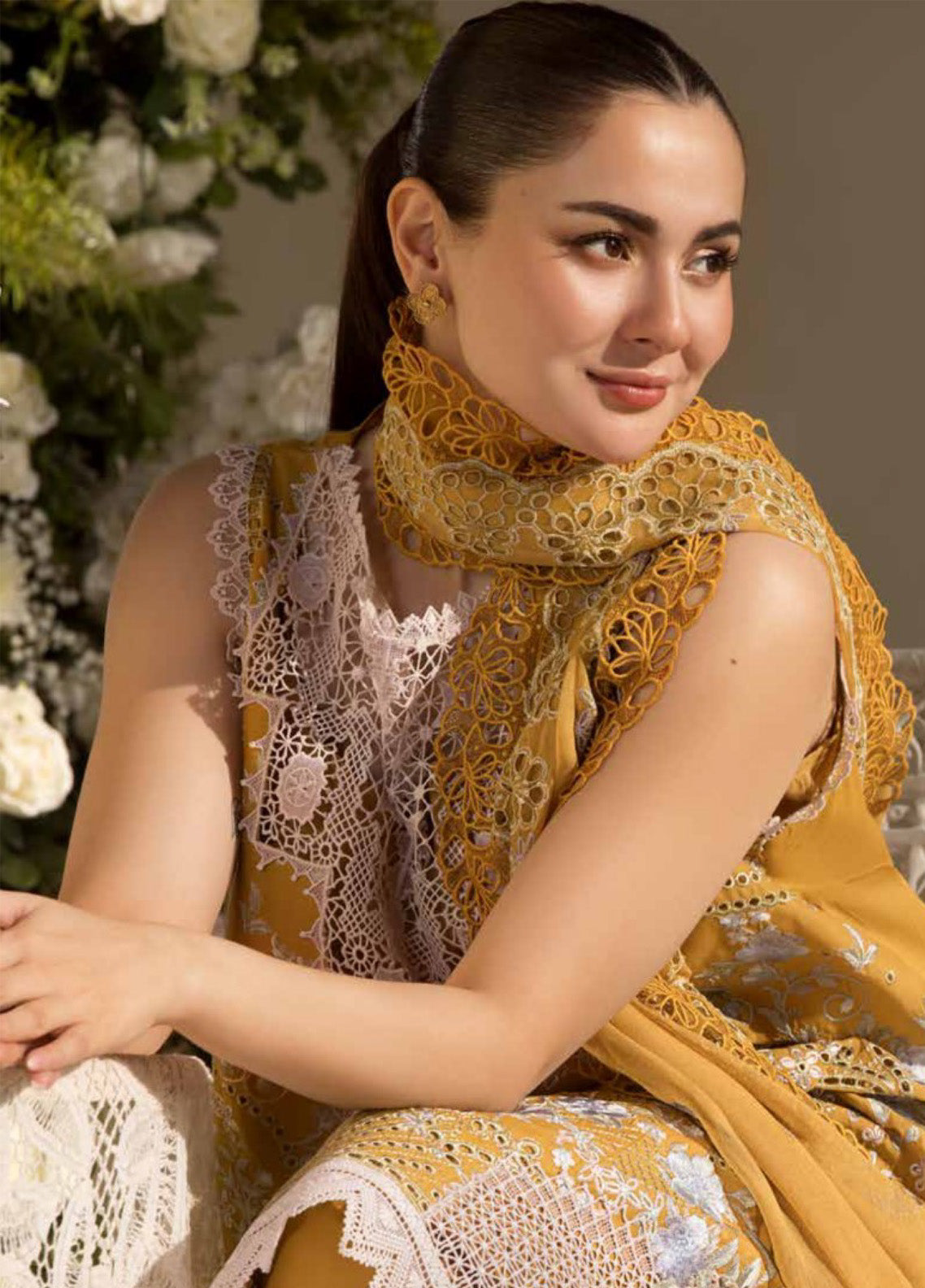 Sobia Nazir Embroidered Lawn Suits Unstitched 3 Piece - SN25LL 6B Sobia Nazir Embroidered Lawn Suits Unstitched 3 Piece - SN25LL 6B