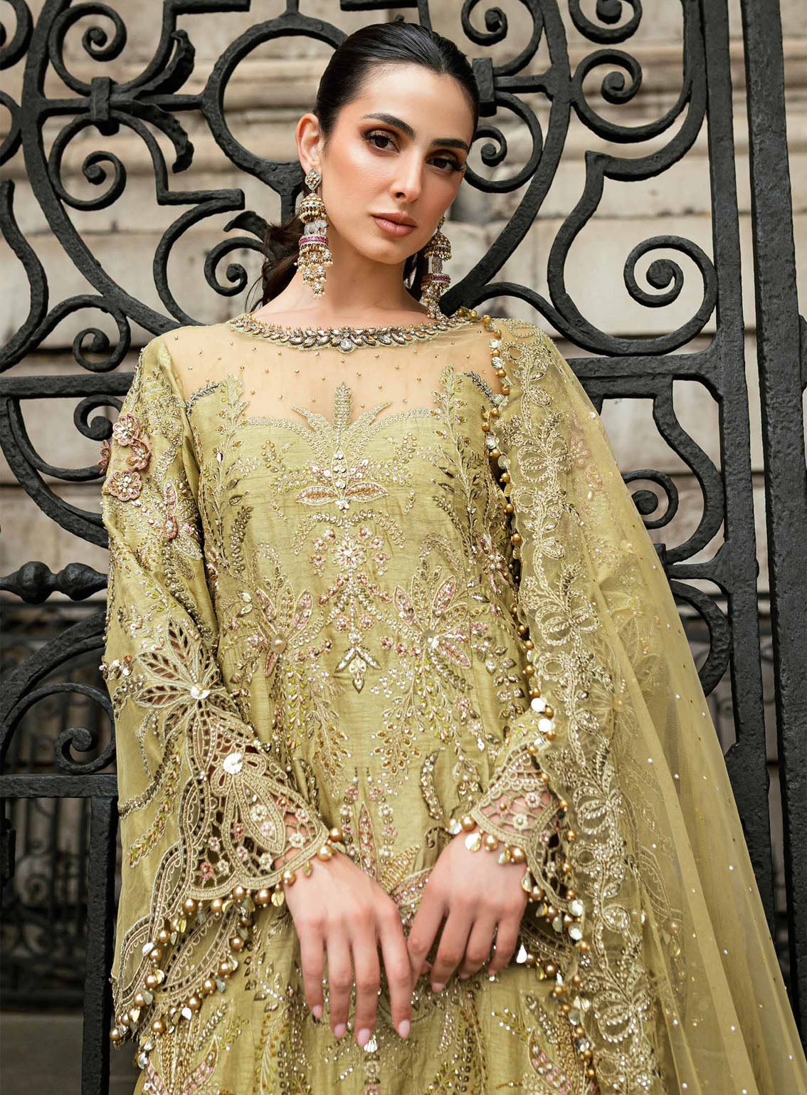 Soiree By Maria B Embroidered Organza Suits Unstitched 3 Piece - MB25SF WF-09-08-Olive Green Soiree By Maria B Embroidered Organza Suits Unstitched 3 Piece - MB25SF WF-09-08-Olive Green
