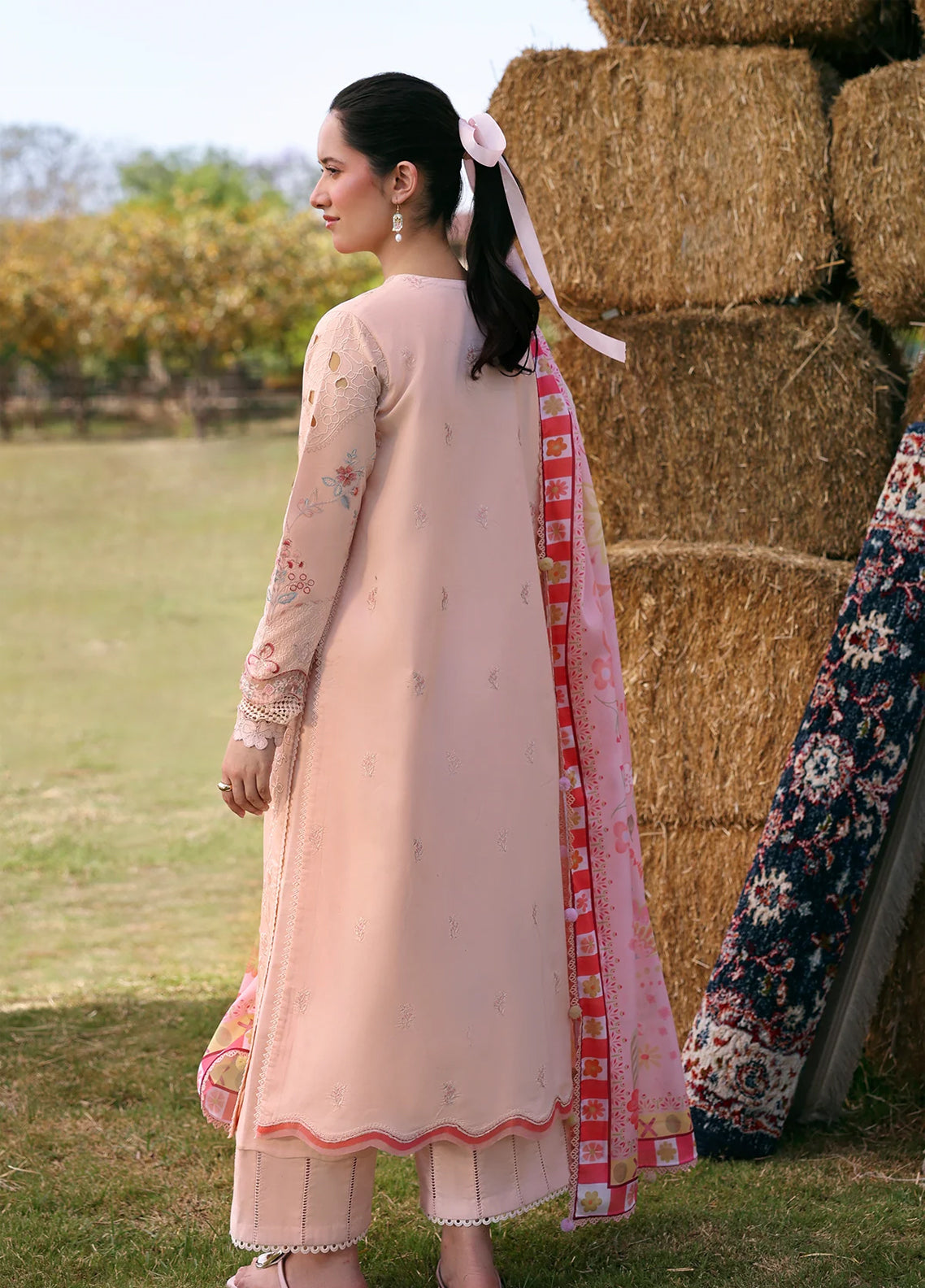 Soiree By Zarposh Luxury Embroidered Lawn 3 Piece Unstitched Suit ZP26SS D-SELYN Soiree By Zarposh Luxury Embroidered Lawn 3 Piece Unstitched Suit ZP26SS D-SELYN