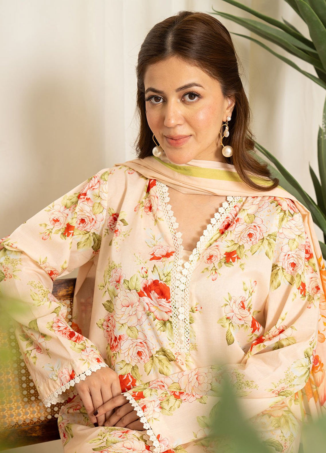 Sule by Coco Zara Shahjahan Printed Lawn Suits Unstitched 3 Piece - CZS25SPL 04 Sule by Coco Zara Shahjahan Printed Lawn Suits Unstitched 3 Piece - CZS25SPL 04