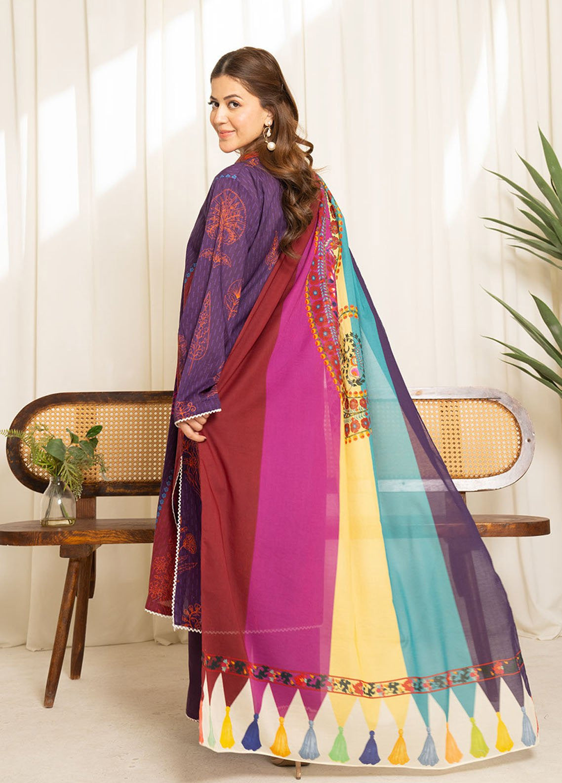 Sule by Coco Zara Shahjahan Printed Lawn Suits Unstitched 3 Piece - CZS25SPL 05 Sule by Coco Zara Shahjahan Printed Lawn Suits Unstitched 3 Piece - CZS25SPL 05