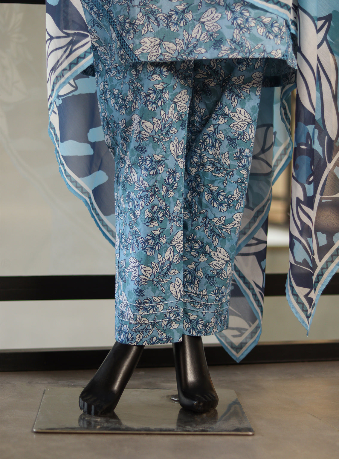 Sumi Printed Cambric Suits Stitched 3 Piece - SU25CP 02 Sumi Printed Cambric Suits Stitched 3 Piece - SU25CP 02