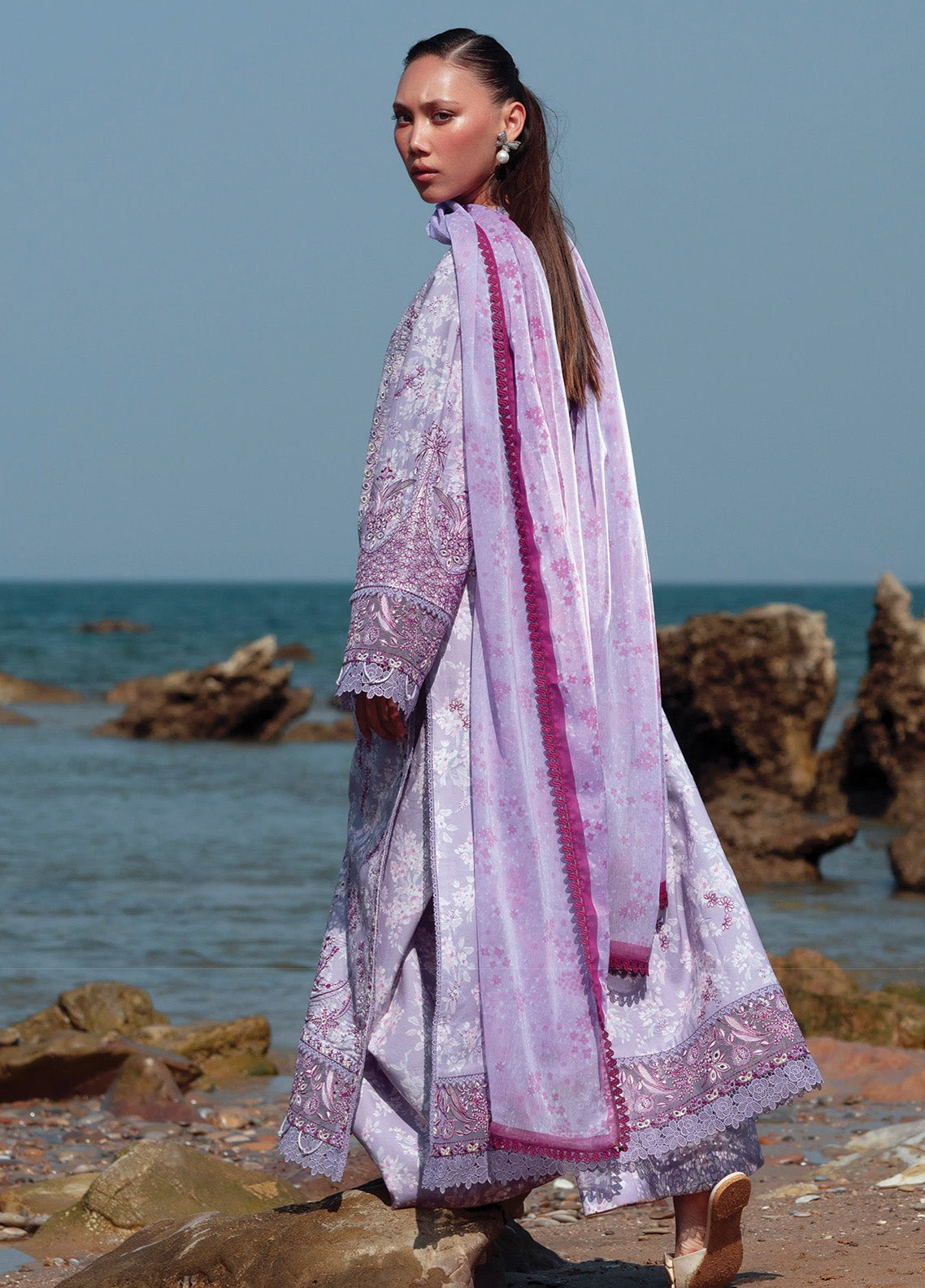 Summer Together by Afrozeh Embroidered Lawn Suits Unstitched 3 Piece - AF25ST 02 AMETHYST Summer Together by Afrozeh Embroidered Lawn Suits Unstitched 3 Piece - AF25ST 02 AMETHYST