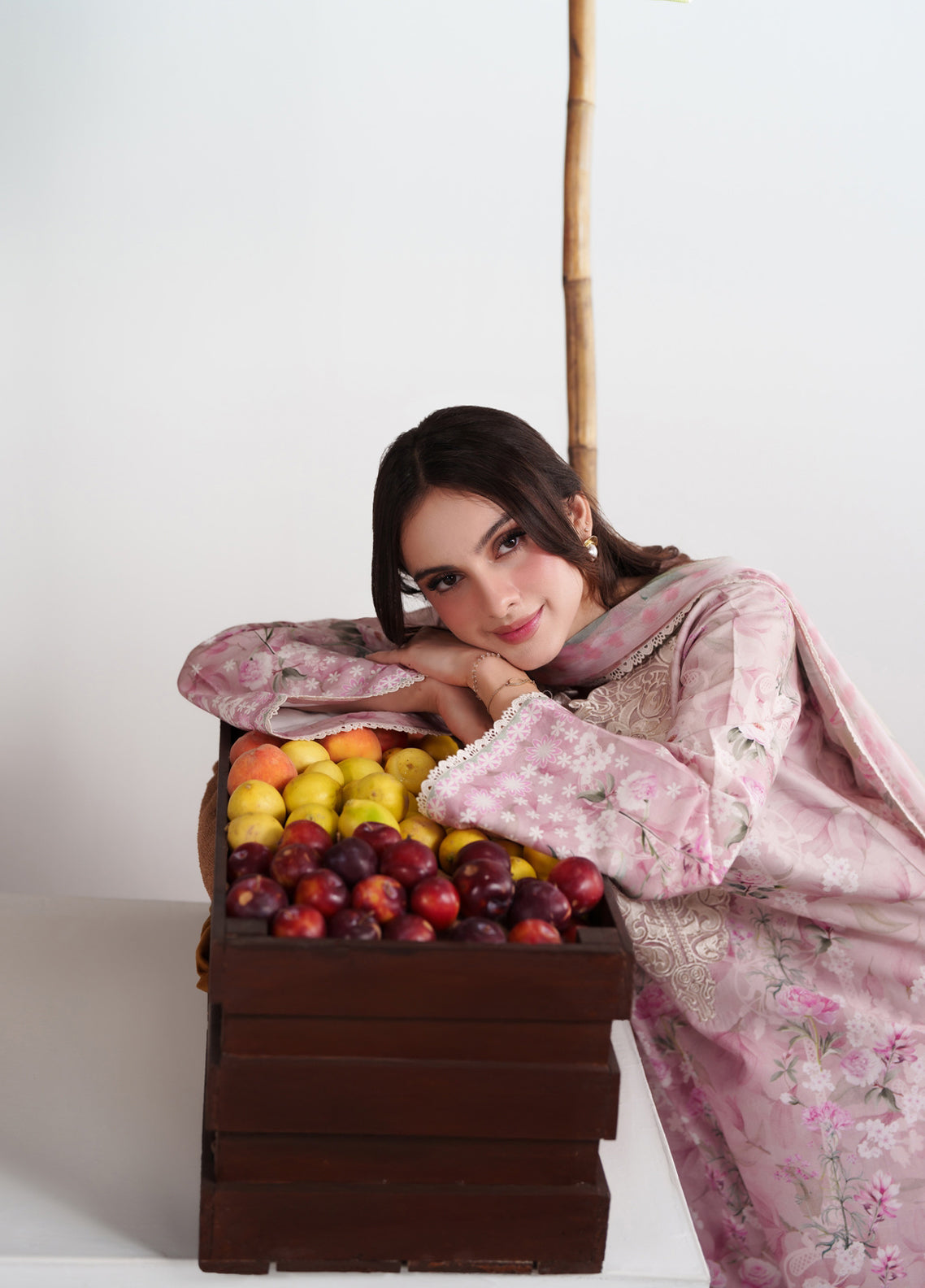 Summer Diary By Neeshay Embroidered Lawn 3 Piece Unstitched Suit NE26SD D-ROSE GARDEN Summer Diary By Neeshay Embroidered Lawn 3 Piece Unstitched Suit NE26SD D-ROSE GARDEN
