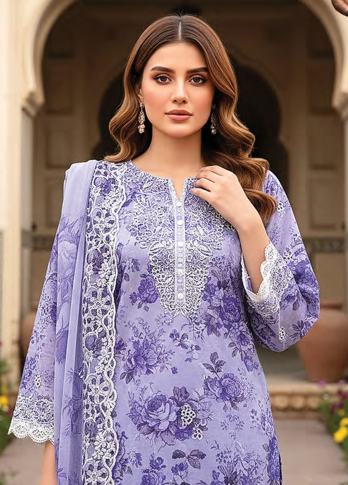 Summer Essentials By LSM Lakhany Embroidered Lawn 3 Piece Unstitched Suit LSM26SEEC D-LG-RK-0113 Summer Essentials By LSM Lakhany Embroidered Lawn 3 Piece Unstitched Suit LSM26SEEC D-LG-RK-0113