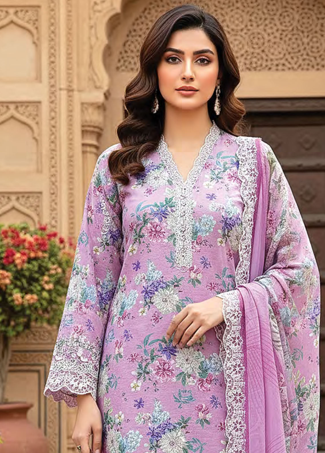 Summer Essentials By LSM Lakhany Embroidered Lawn 3 Piece Unstitched Suit LSM26SEEC D-LG-UB-0271 Summer Essentials By LSM Lakhany Embroidered Lawn 3 Piece Unstitched Suit LSM26SEEC D-LG-UB-0271
