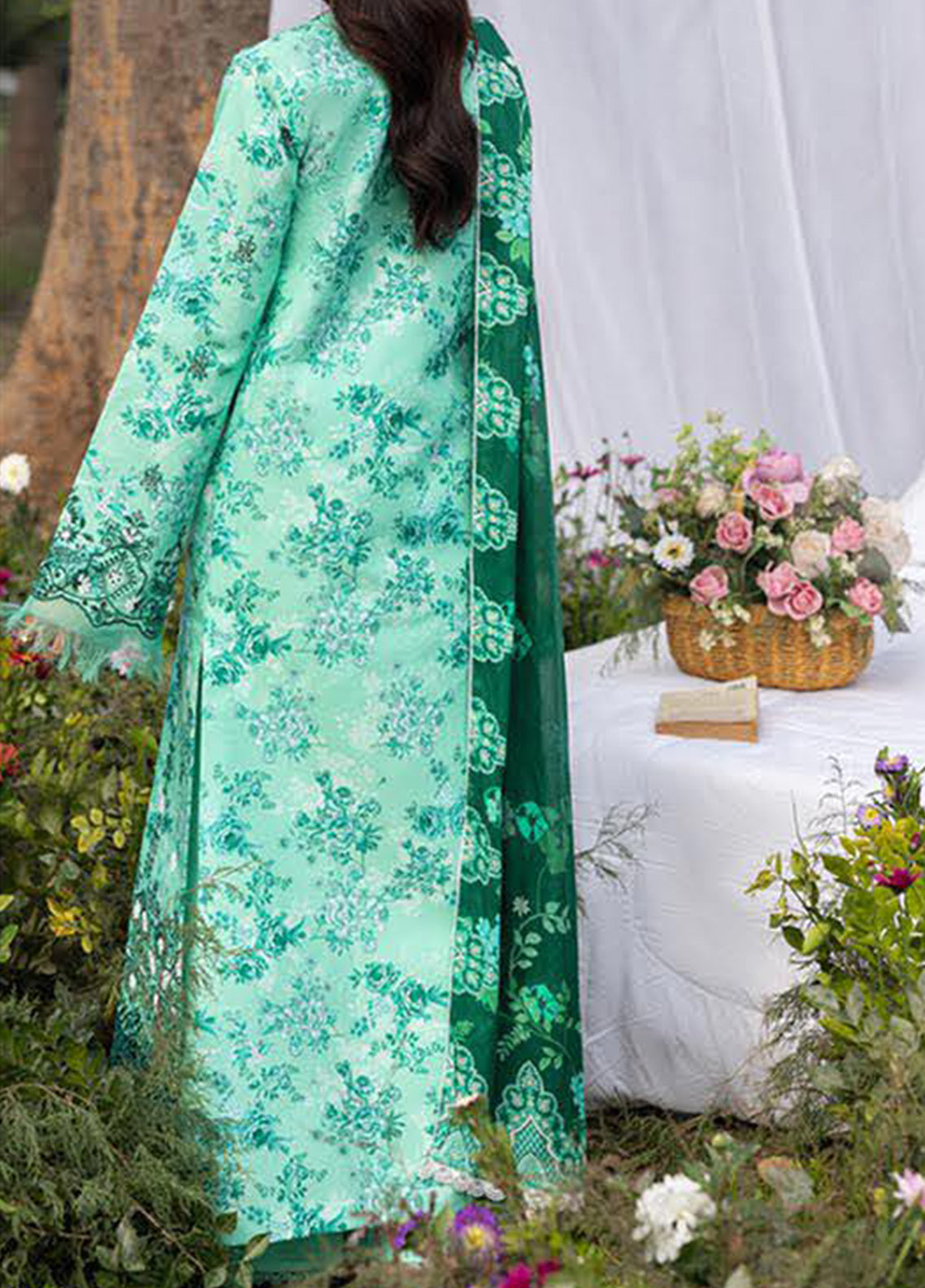 Summer Printkari Exclusive By Rajbari Embroidered Lawn 3 Piece Unstitched Suit RB26SPE D-11 Summer Printkari Exclusive By Rajbari Embroidered Lawn 3 Piece Unstitched Suit RB26SPE D-11