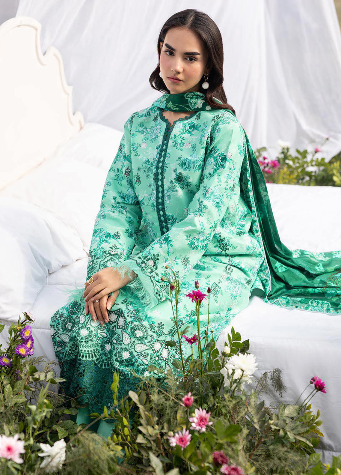 Summer Printkari Exclusive By Rajbari Embroidered Lawn 3 Piece Unstitched Suit RB26SPE D-11 Summer Printkari Exclusive By Rajbari Embroidered Lawn 3 Piece Unstitched Suit RB26SPE D-11