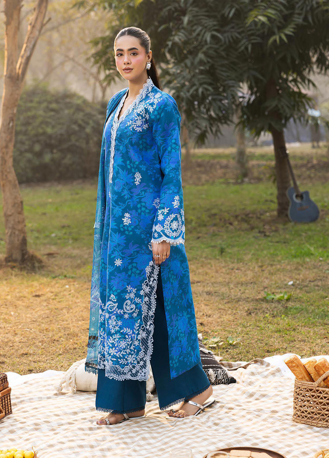 Summer Printkari Exclusive By Rajbari Embroidered Lawn 3 Piece Unstitched Suit RB26SPE D-12 Summer Printkari Exclusive By Rajbari Embroidered Lawn 3 Piece Unstitched Suit RB26SPE D-12