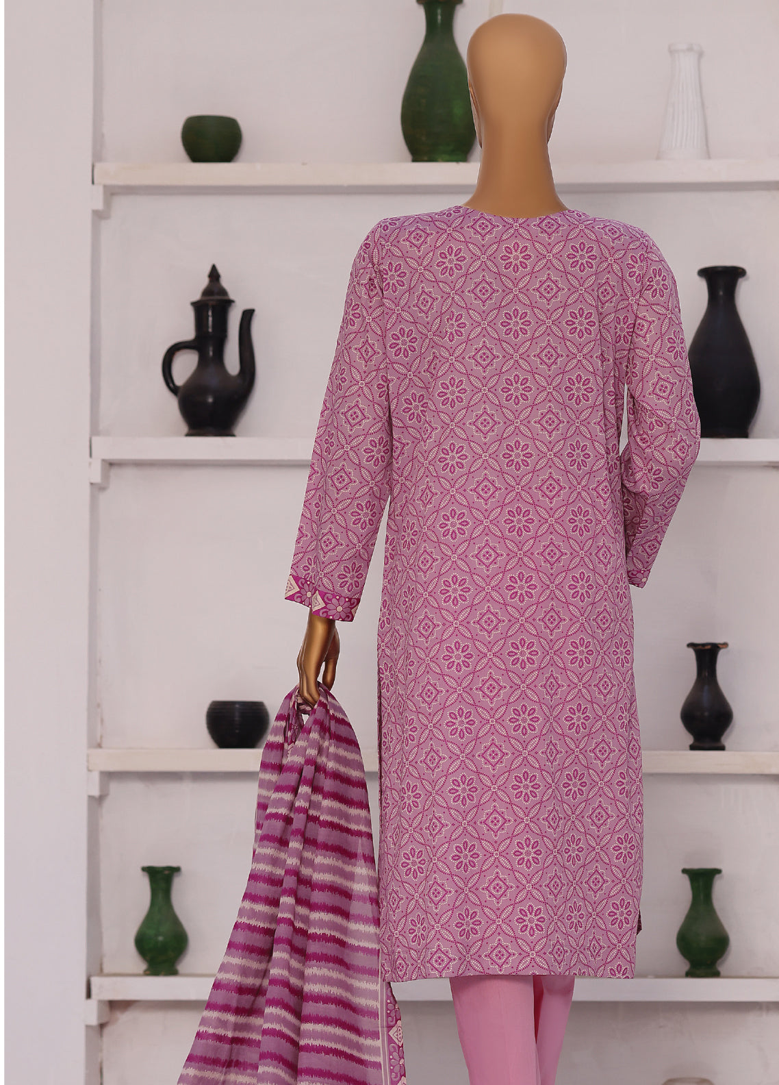 Summer Shades By HZ Textile Printed Lawn 3 Piece Unstitched Suit HZ26SS SPC-1305 Summer Shades By HZ Textile Printed Lawn 3 Piece Unstitched Suit HZ26SS SPC-1305