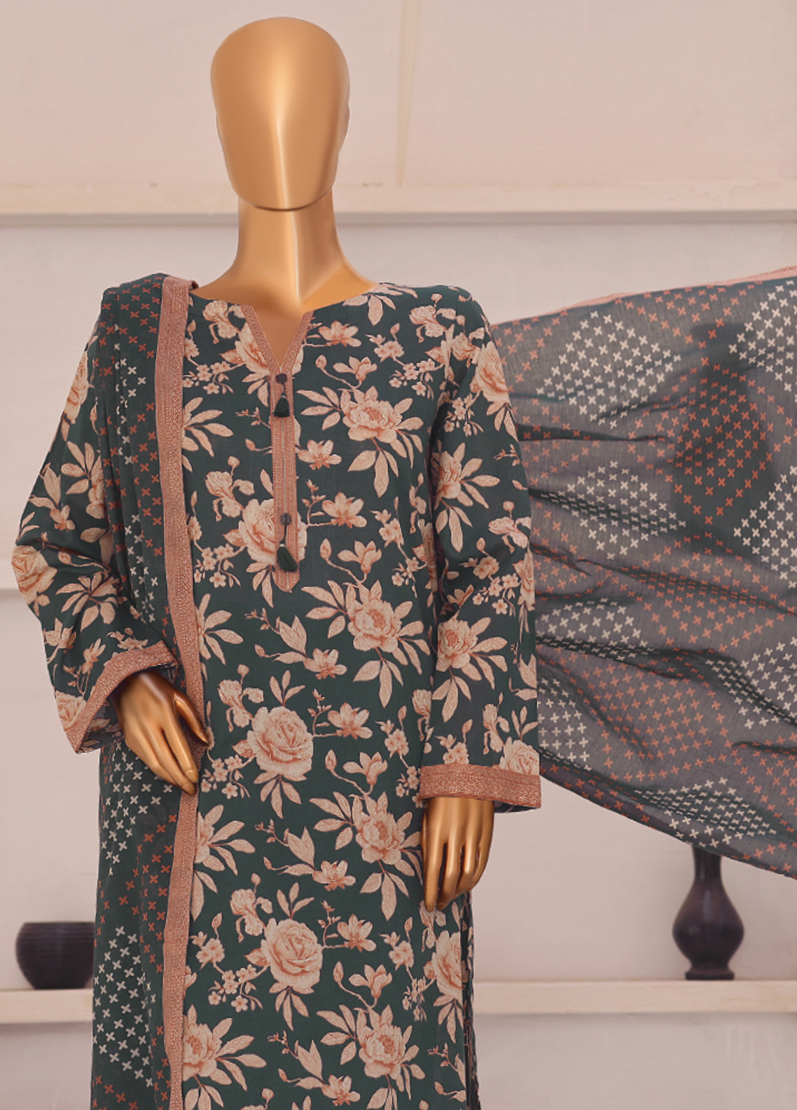 Summer Shades By HZ Textile Printed Lawn 3 Piece Unstitched Suit HZ26SS SPC-1310 Summer Shades By HZ Textile Printed Lawn 3 Piece Unstitched Suit HZ26SS SPC-1310