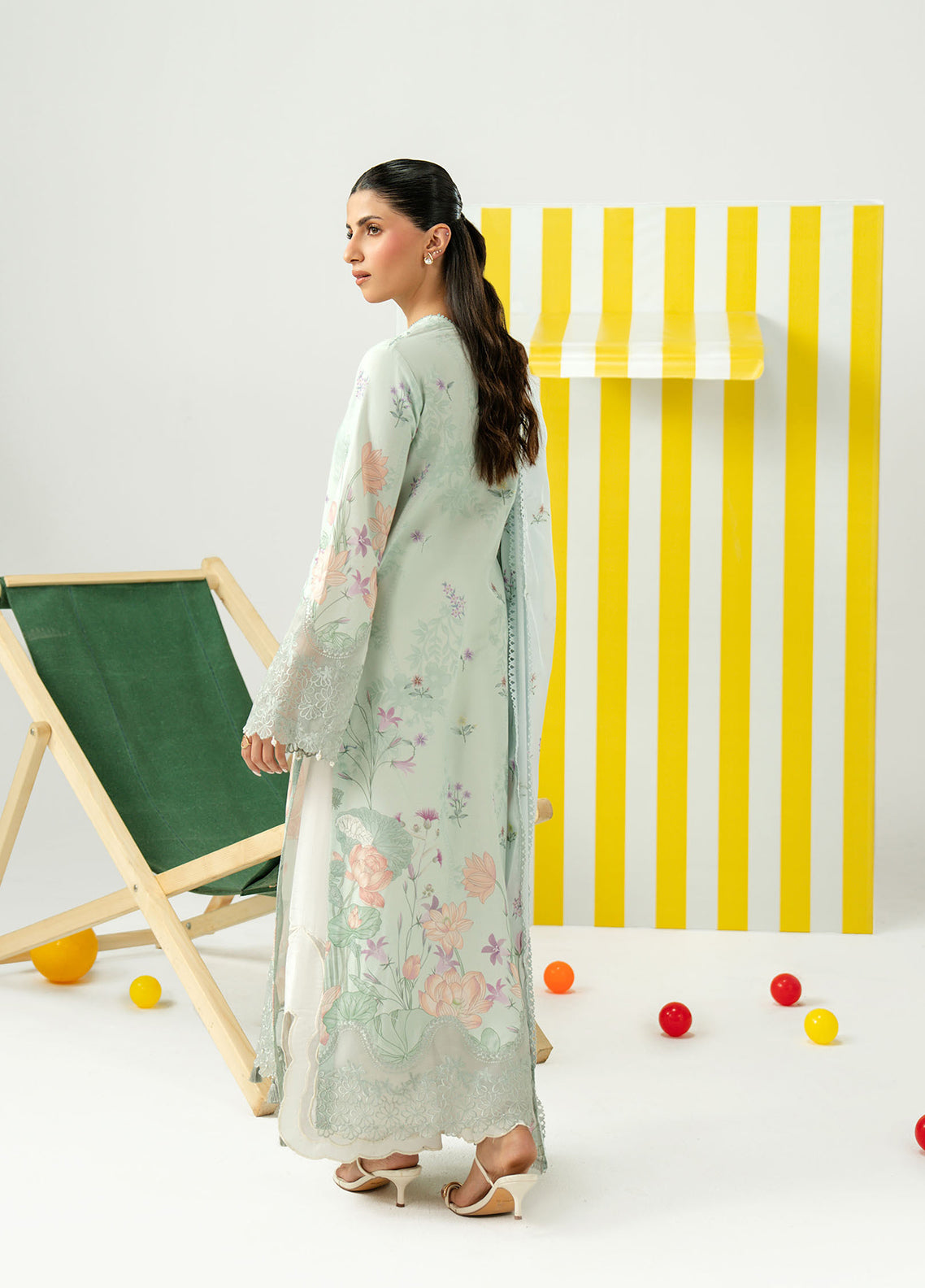 Sundaze By Zarposh Embroidered Lawn 3 Piece Unstitched Suit ZP26SD D-CASPIA Sundaze By Zarposh Embroidered Lawn 3 Piece Unstitched Suit ZP26SD D-CASPIA