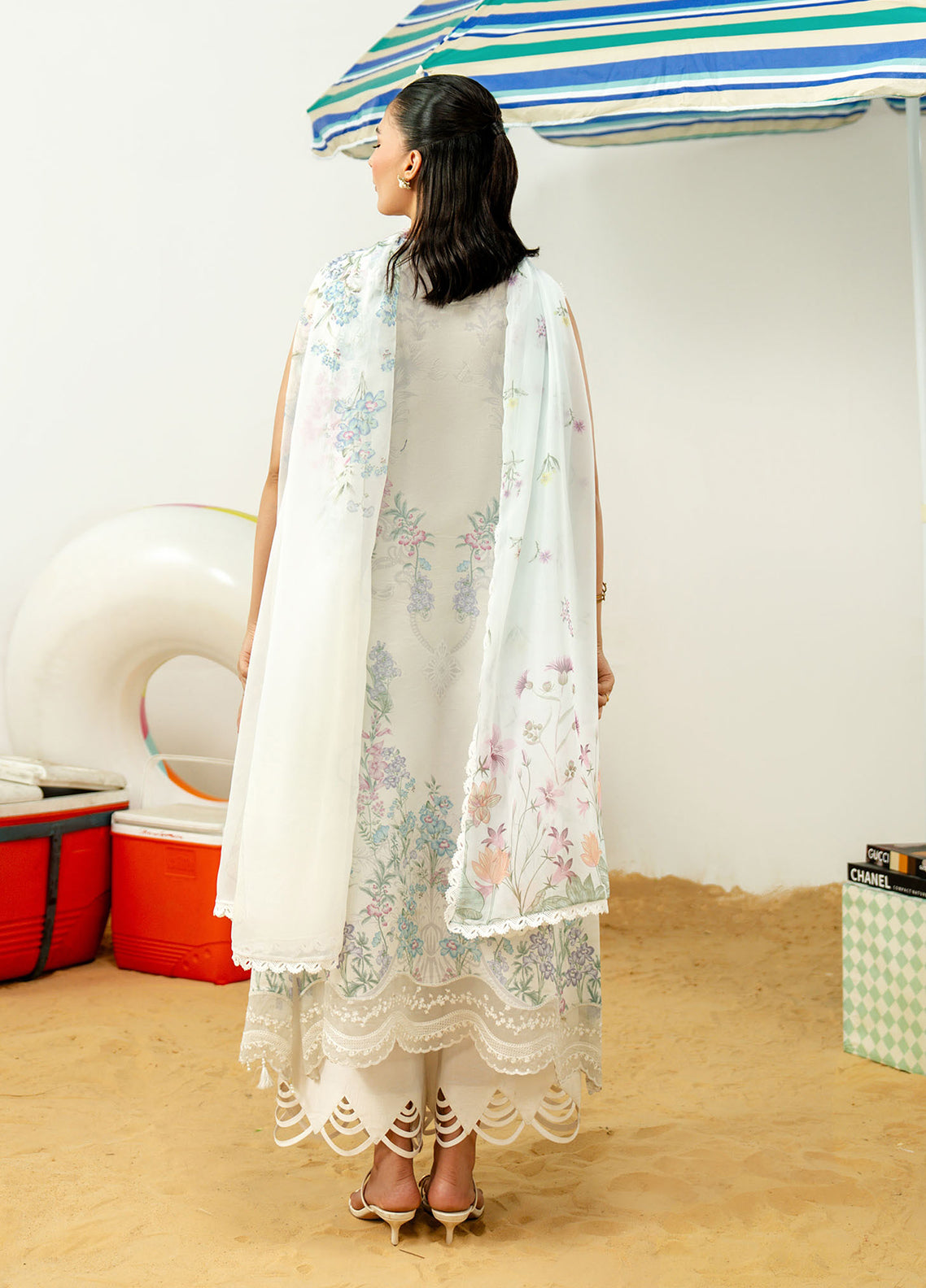 Sundaze By Zarposh Embroidered Lawn 3 Piece Unstitched Suit ZP26SD D-JUNIA Sundaze By Zarposh Embroidered Lawn 3 Piece Unstitched Suit ZP26SD D-JUNIA