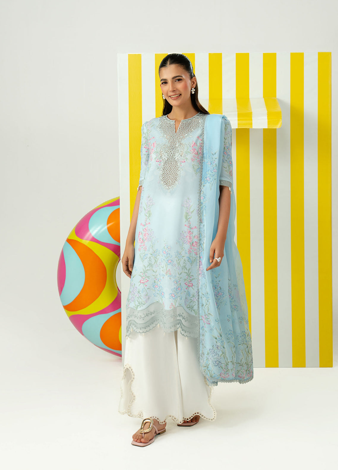 Sundaze By Zarposh Embroidered Lawn 3 Piece Unstitched Suit ZP26SD D-MISTELLE Sundaze By Zarposh Embroidered Lawn 3 Piece Unstitched Suit ZP26SD D-MISTELLE