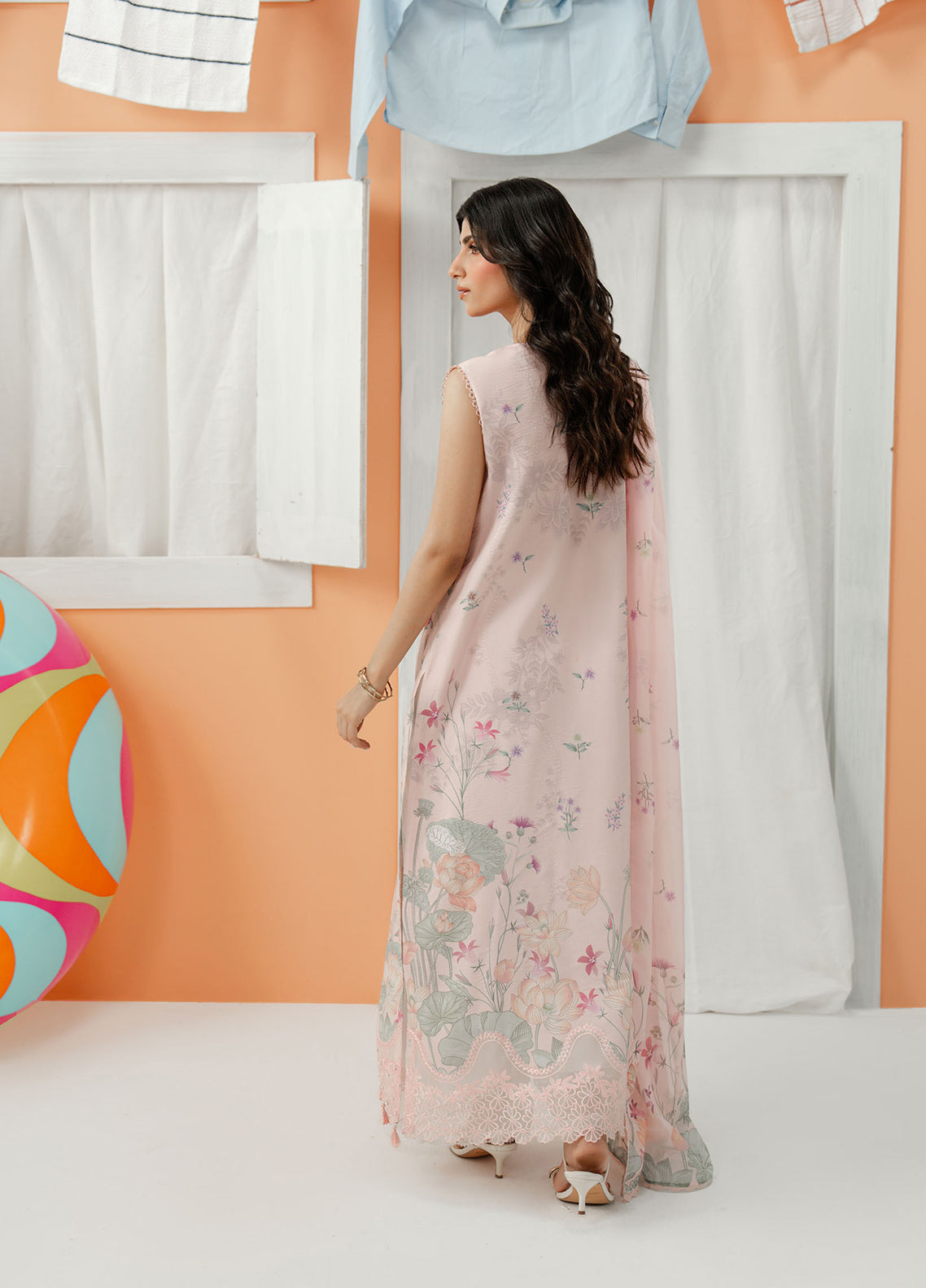 Sundaze By Zarposh Embroidered Lawn 3 Piece Unstitched Suit ZP26SD D-MYSA Sundaze By Zarposh Embroidered Lawn 3 Piece Unstitched Suit ZP26SD D-MYSA