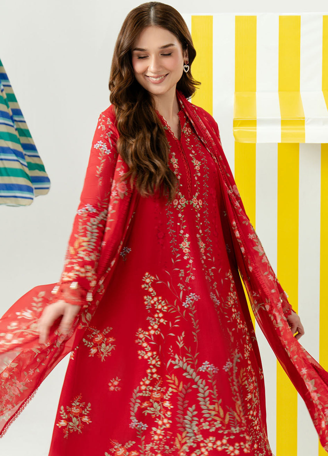 Sundaze By Zarposh Embroidered Lawn 3 Piece Unstitched Suit ZP26SD D-ZEPHYR Sundaze By Zarposh Embroidered Lawn 3 Piece Unstitched Suit ZP26SD D-ZEPHYR