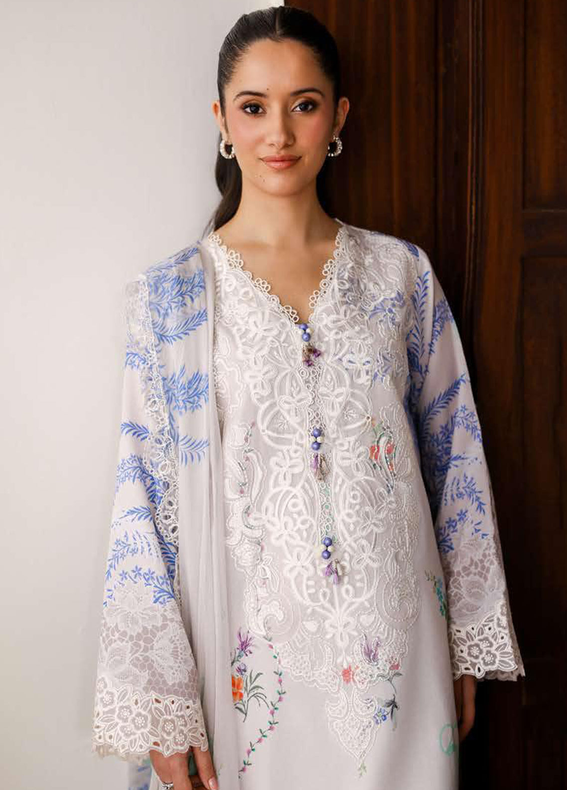 Sunlit Tales By Roheenaz Embroidered Lawn 3 Piece Unstitched Suit RNZ26STPE D-12 IVORY GLEAM Sunlit Tales By Roheenaz Embroidered Lawn 3 Piece Unstitched Suit RNZ26STPE D-12 IVORY GLEAM