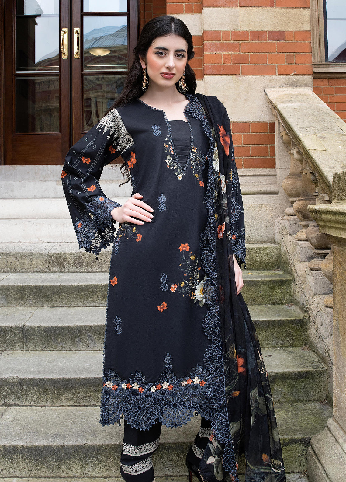Sunshine Bloom By Alzohaib Premium Embroidered Lawn 3 Piece Unstitched Suit AZ26SSBEV2 D-05 Sunshine Bloom By Alzohaib Premium Embroidered Lawn 3 Piece Unstitched Suit AZ26SSBEV2 D-05
