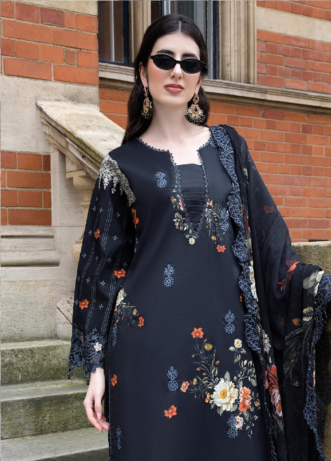 Sunshine Bloom By Alzohaib Premium Embroidered Lawn 3 Piece Unstitched Suit AZ26SSBEV2 D-05 Sunshine Bloom By Alzohaib Premium Embroidered Lawn 3 Piece Unstitched Suit AZ26SSBEV2 D-05