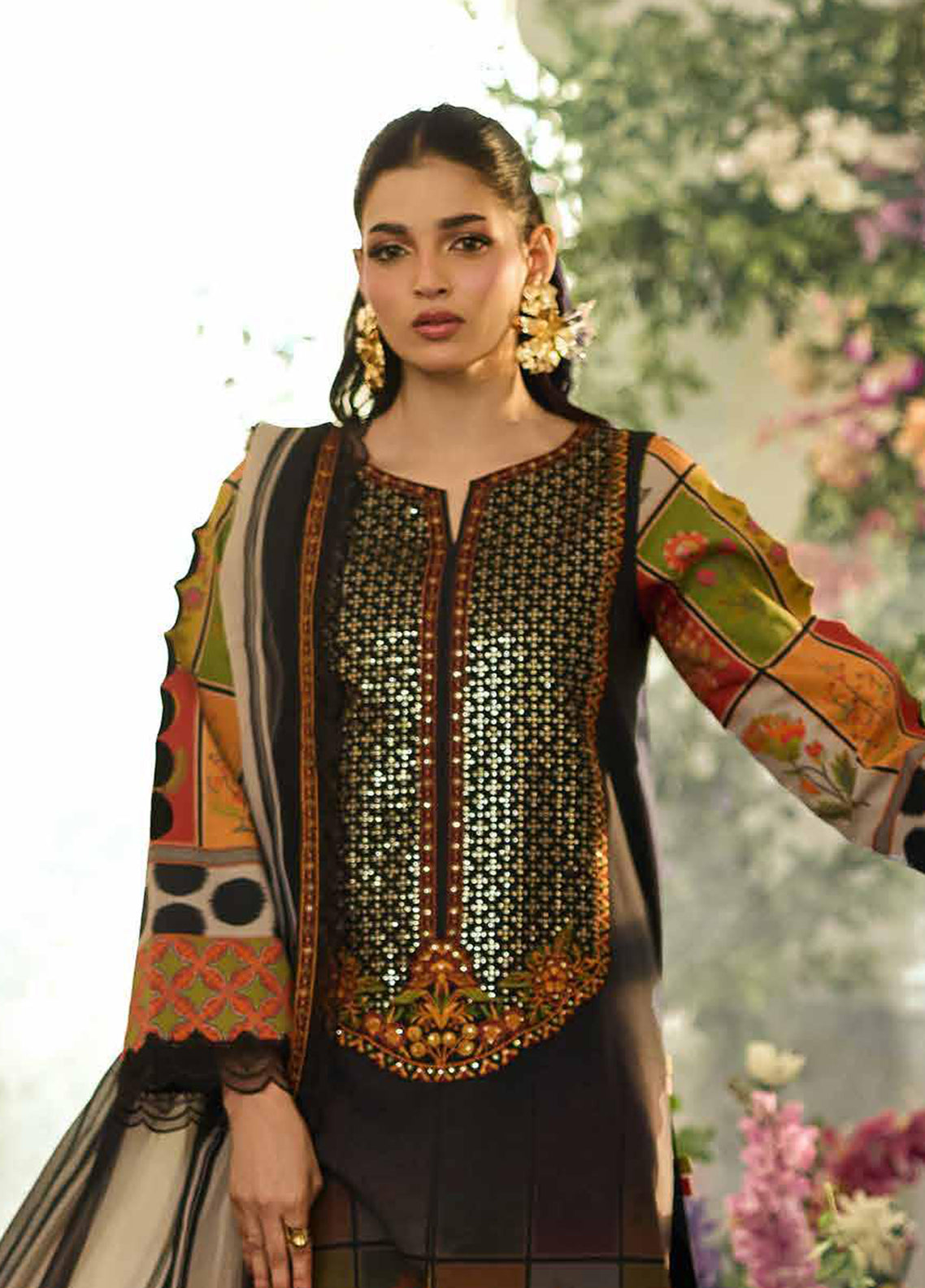 Sunshine By Charizma Embroidered Lawn 3 Piece Unstitched Suit CH26SSEEV12 D-18 Sunshine By Charizma Embroidered Lawn 3 Piece Unstitched Suit CH26SSEEV12 D-18