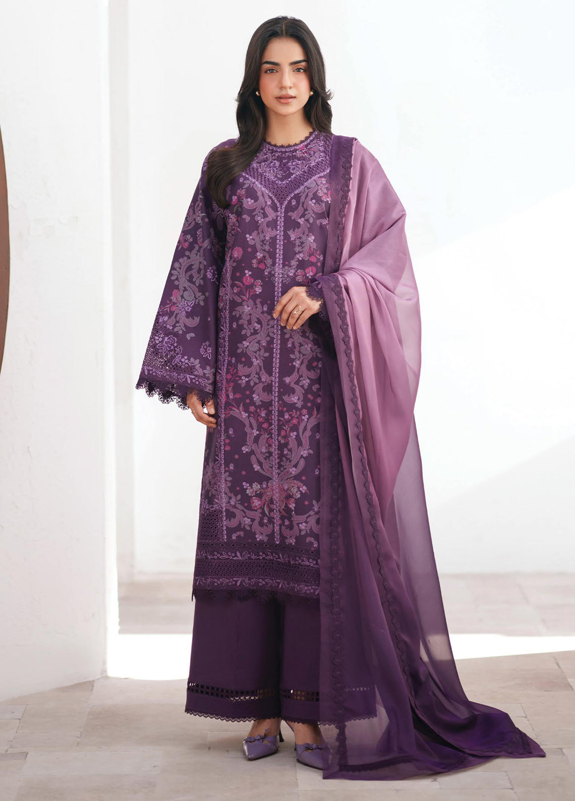 Sunspell By Afrozeh Embroidered Lawn 3 Piece Unstitched Suit AF26SEL D-AVENOR Sunspell By Afrozeh Embroidered Lawn 3 Piece Unstitched Suit AF26SEL D-AVENOR
