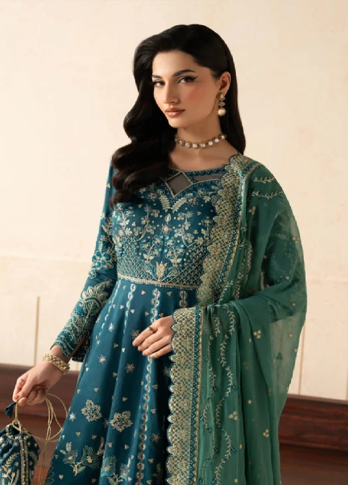 Syleena By Gulaal Embroidered Raw Silk 3 Piece Unstitched Dress GL26SRS D-SD-25 Zarian Teal Blue - Detail Syleena By Gulaal Embroidered Raw Silk 3 Piece Unstitched Dress GL26SRS D-SD-25 Zarian Teal Blue - Detail
