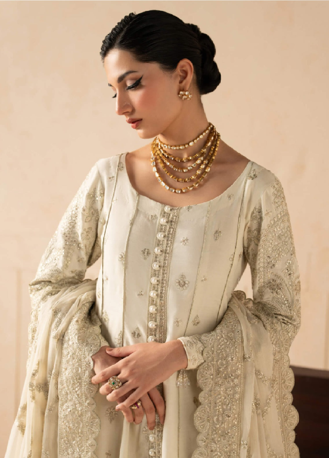 Syleena By Gulaal Embroidered Raw Silk 3 Piece Unstitched Dress GL26SRS D-SD-28 Miraas Ivory - Detail Syleena By Gulaal Embroidered Raw Silk 3 Piece Unstitched Dress GL26SRS D-SD-28 Miraas Ivory - Detail