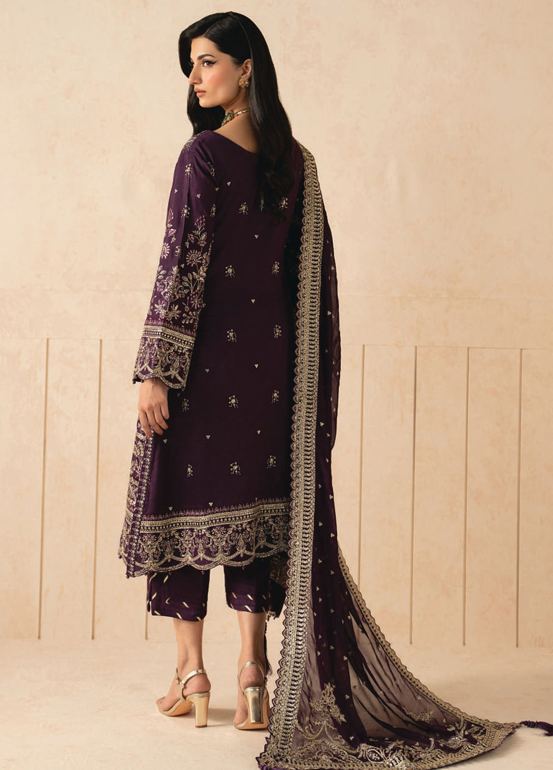 Syleena By Gulaal Embroidered Raw Silk 3 Piece Unstitched Suit GL26SRS D-SD-21 Nivara Purple - Back View Syleena By Gulaal Embroidered Raw Silk 3 Piece Unstitched Suit GL26SRS D-SD-21 Nivara Purple - Back View