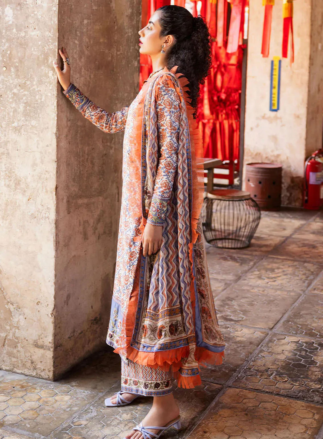 Taneez By Roheenaz Embroidered Lawn Suits Unstitched 3 Piece - RNZ24T RNB-09A NEDA Taneez By Roheenaz Embroidered Lawn Suits Unstitched 3 Piece - RNZ24T RNB-09A NEDA